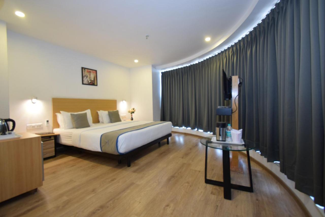 Hotel Ginger Ahmedabad Rto Circle Zewnętrze zdjęcie