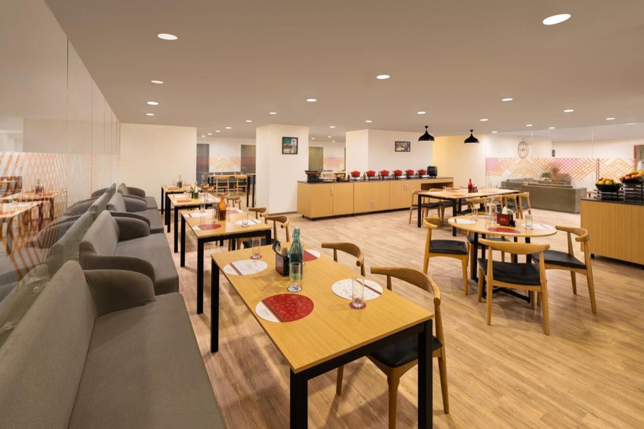 Hotel Ginger Ahmedabad Rto Circle Zewnętrze zdjęcie