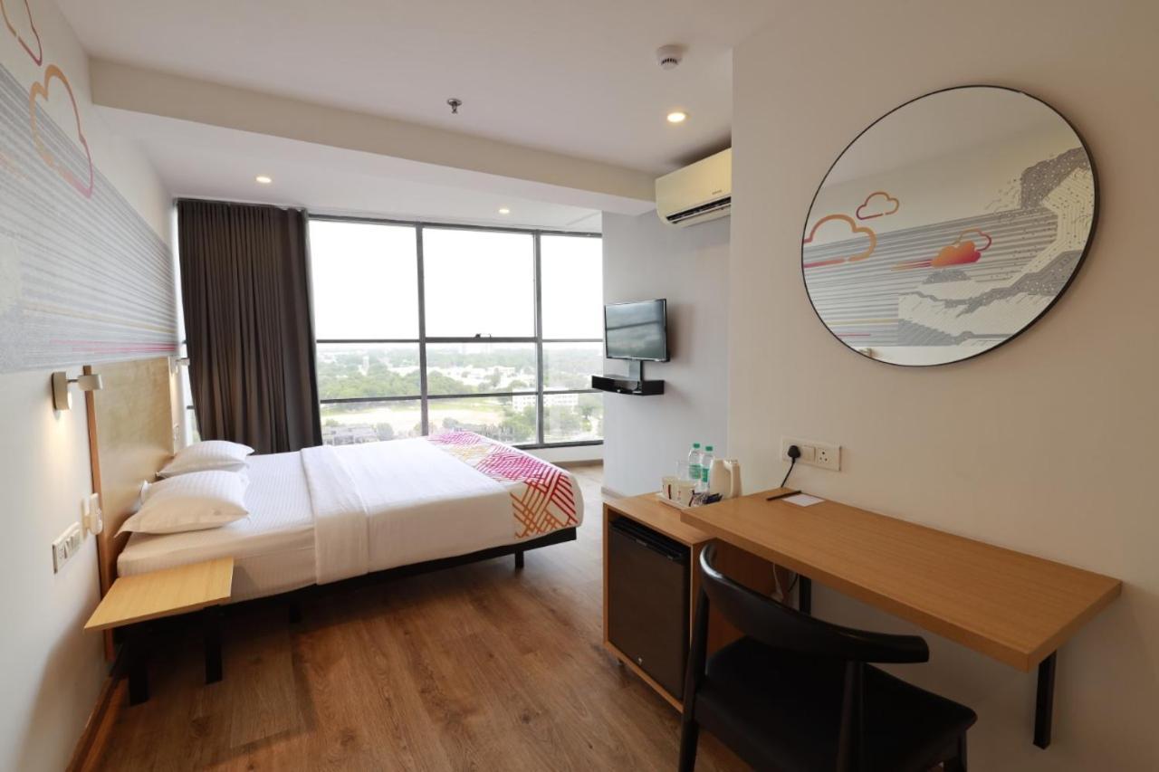 Hotel Ginger Ahmedabad Rto Circle Zewnętrze zdjęcie