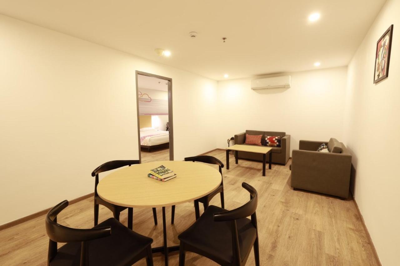 Hotel Ginger Ahmedabad Rto Circle Zewnętrze zdjęcie